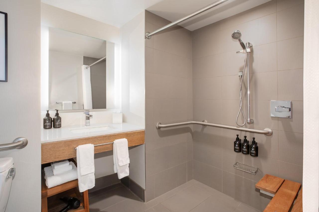 Hotel Indigo Downtown - Union Station By Ihg